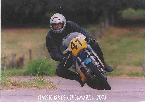 jehonville2003s.jpg (28345 bytes)