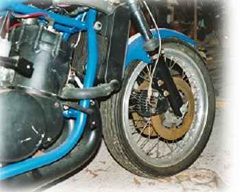 pictures0004.jpg (14611 bytes)