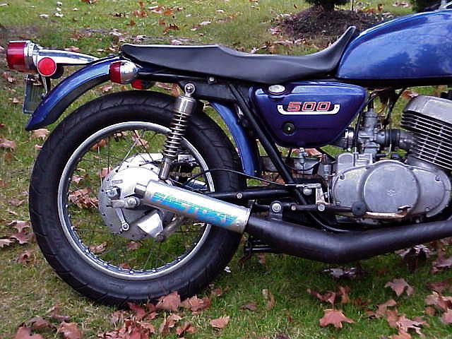 b10.jpg (70853 bytes)