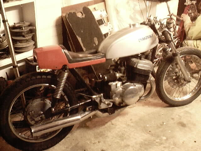 HQ0.JPG (54895 bytes)