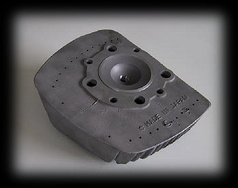 culasse-2.jpg (14576 bytes)