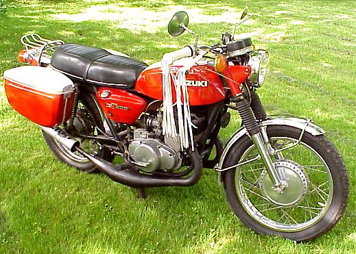 red.jpg (70177 bytes)